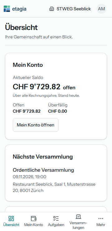 etagia auf einem Telefon: die Übersicht einer Eigentümerin mit Mein Konto, der nächsten Versammlung und der Navigation am unteren Bildrand